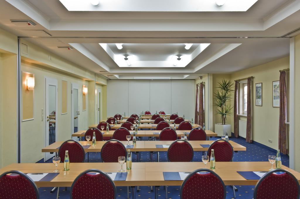 Hotel Munich North Neufahrn bei Freising Perniagaan gambar